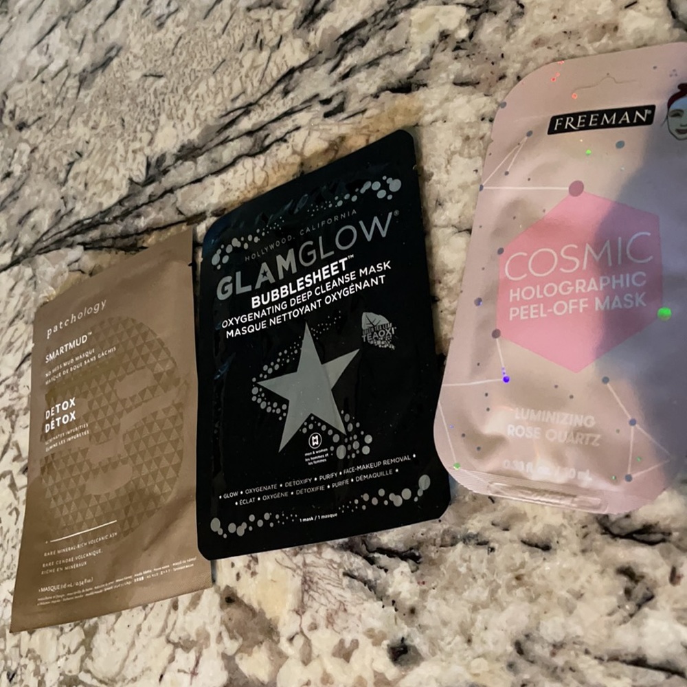 Assorted face masks - Picture 9 of 9